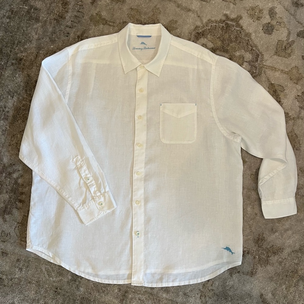 Men’s Tommy Bahama Sea Glass Breezer linen shirt. Size 1XLB Excellent condition